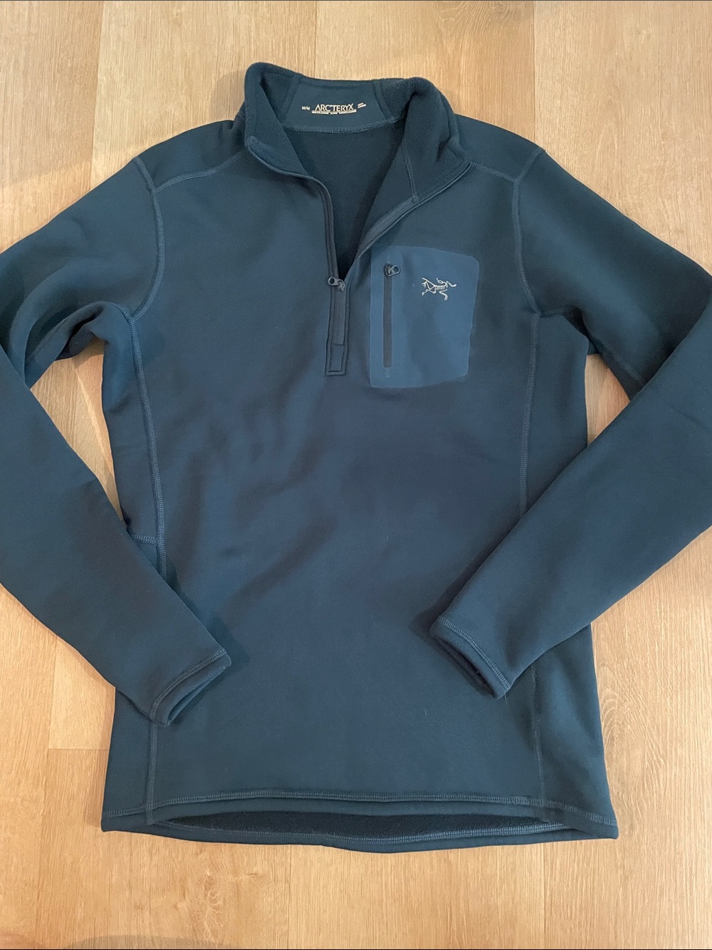 Arc'teryx Men's Dark Navy Half-Zip Pullover